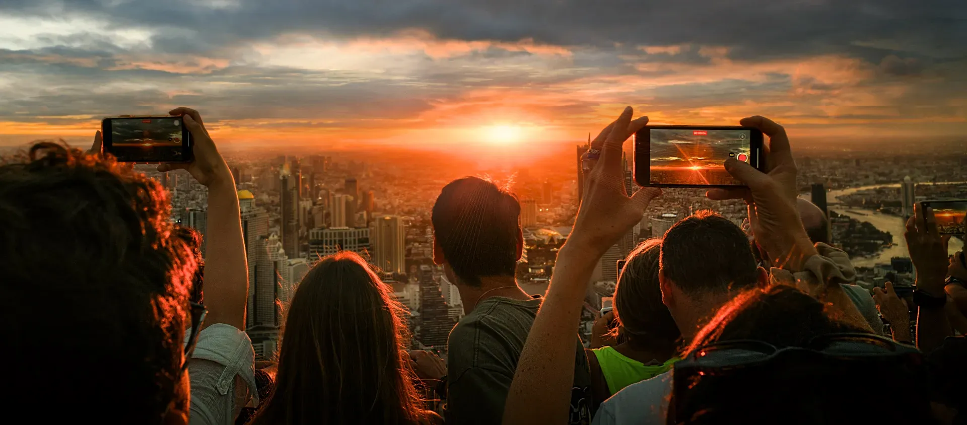 King Power Mahanakhon, a must-do tour activity in Bangkok