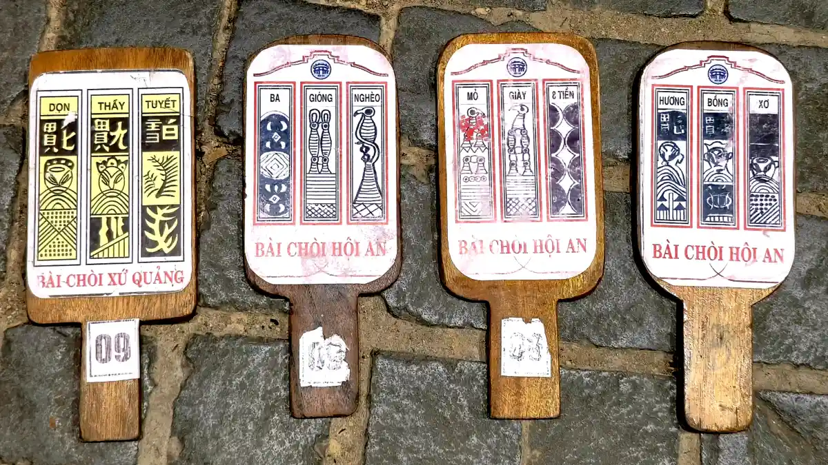 Cards on flat bamboo for bai choi puzzle games