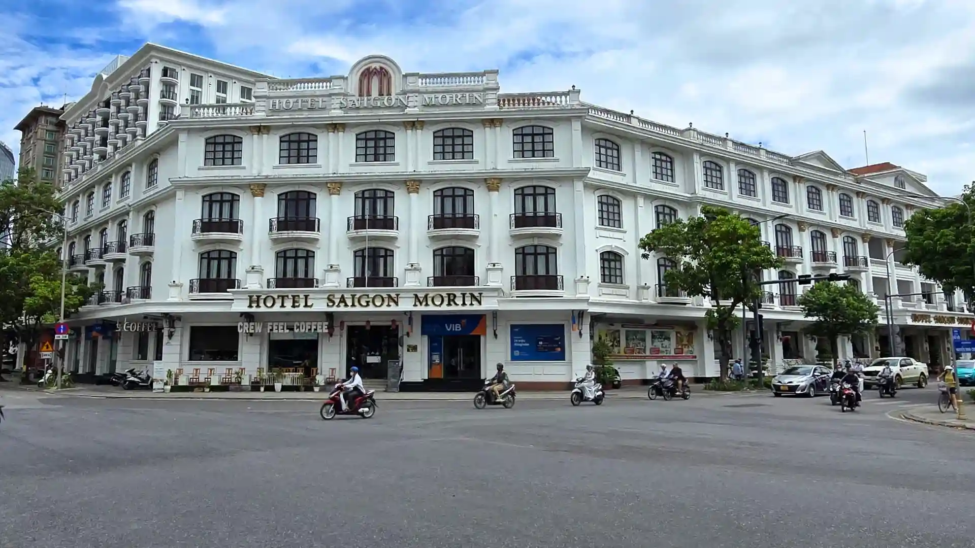 Saigon Morin Hotel in Hue, near the Truong Tien Bridge